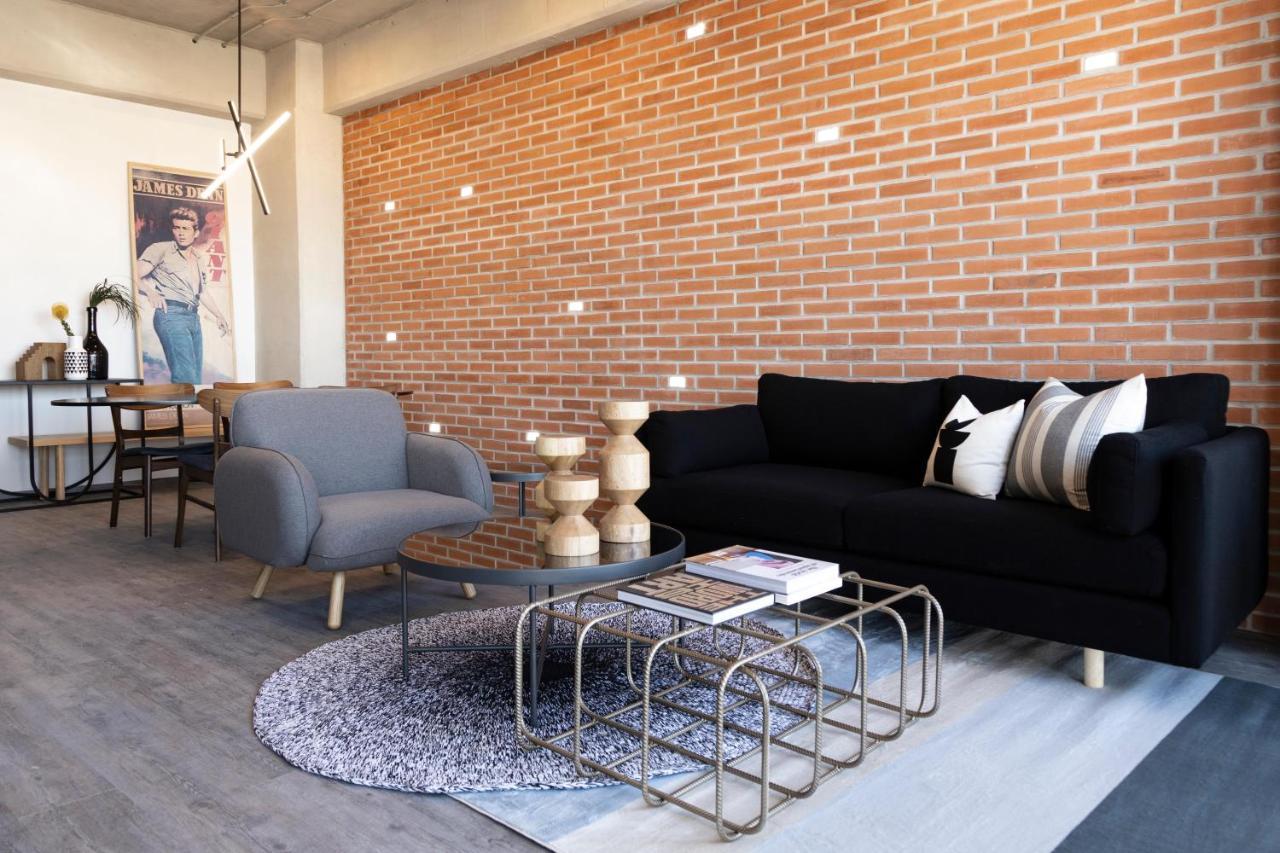 Loft In The Heart Of Americana, Have An Artsy Stay Guadalajara Bagian luar foto