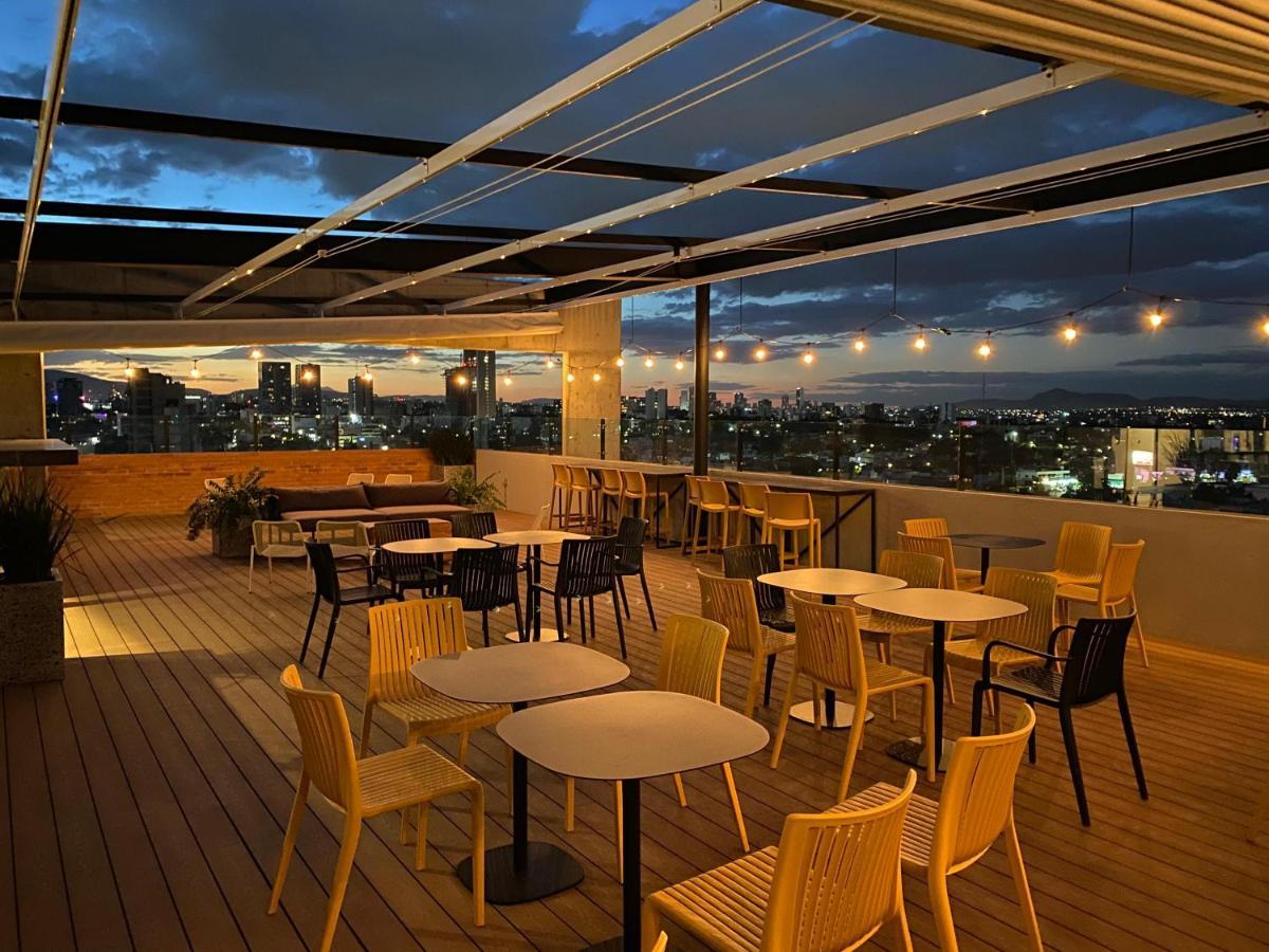 Loft In The Heart Of Americana, Have An Artsy Stay Guadalajara Bagian luar foto